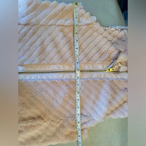 Marc New York, Andrew Marc, Pink Vest, size medium - Picture 2 of 7